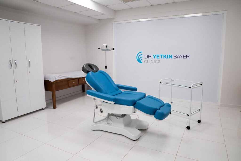 Uygulama odası – Dr. Yetkin Bayer Kliniği